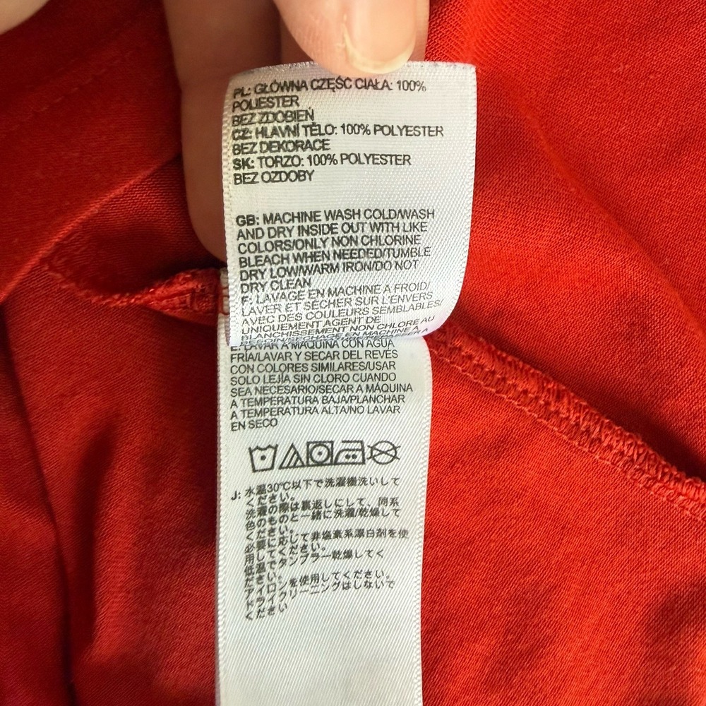 The North Face Long Sleeve T Shirt Mens M Red Crew Neck Sleeve Hit Logo Active - Picture 8 of 8